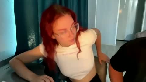 Snapshot of silvia998 chatting on June 9, 5:52 am silvia998 online show from June 9, 5:52 am