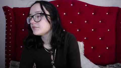 silvia_ls online show from February 6, 12:33 am