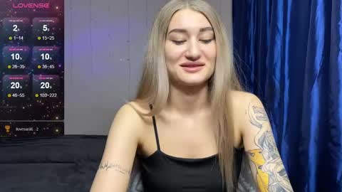 Silvia online show from February 23, 6:23 pm