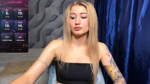 Silvia online show from September 13, 3:56 pm
