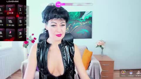 Snapshot of silvia_wallec chatting on October 26, 6:41 am Silvia Wallec online show from October 26, 6:41 am