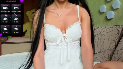 Snapshot of silviasexyy chatting on June 8, 3:12 pm miss Anna online show from June 8, 3:12 pm