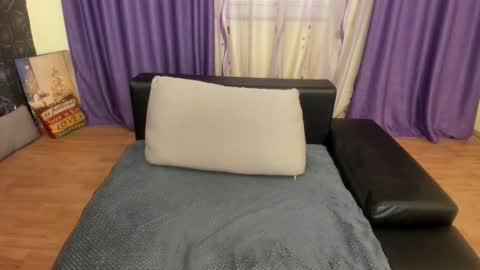 Silvya online show from November 27, 7:27 pm