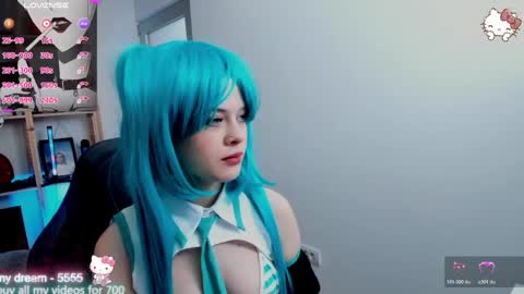 Snapshot of sima_wendy chatting on April 5, 6:21 am Wendy help me get get 69 likes online show from April 5, 6:21 am