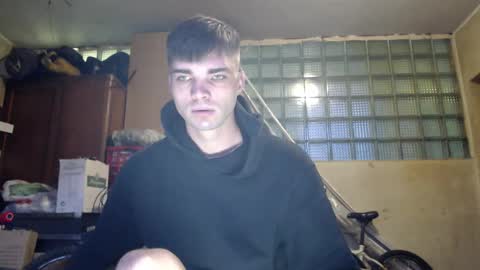 Snapshot of simbo_cool chatting on September 23, 3:53 am Simba online show from September 23, 3:53 am