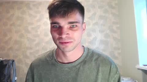 Snapshot of simbo_cool chatting on September 30, 5:01 am Simba online show from September 30, 5:01 am