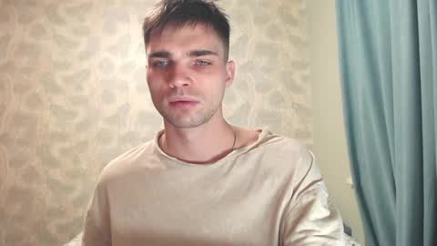 Snapshot of simbo_cool chatting on November 4, 2:54 am Simba online show from November 4, 2:54 am