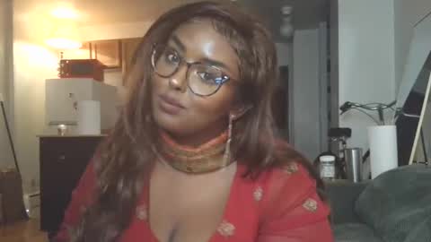 Simin Fox online show from October 2, 3:13 am