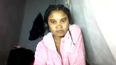 simirna98 online show from June 6, 7:51 pm