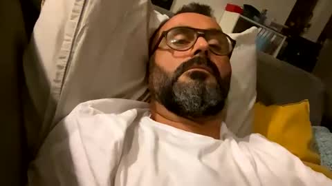 Snapshot of simon_bb chatting on September 29, 9:41 pm Si online show from September 29, 9:41 pm