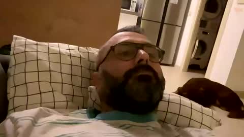 Snapshot of simon_bb chatting on November 18, 10:36 pm Si online show from November 18, 10:36 pm