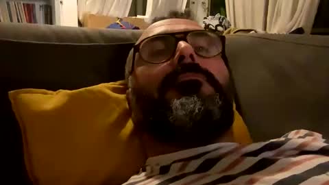 Snapshot of simon_bb chatting on February 21, 7:04 pm Si online show from February 21, 7:04 pm