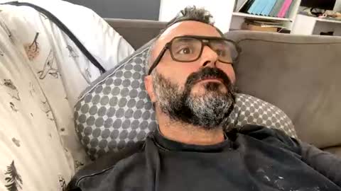 Si online show from July 22, 9:23 am