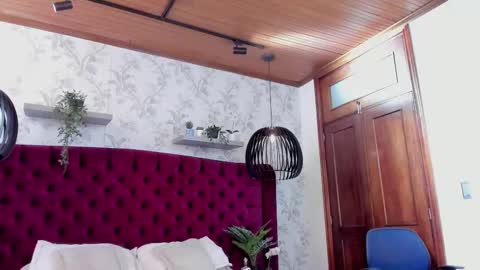 simon_durand online show from February 1, 6:32 am