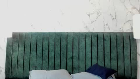 simon_durand online show from February 3, 6:45 am