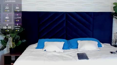 simon_durand online show from February 17, 6:53 am