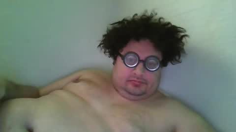 Snapshot of simonaclausen chatting on March 21, 7:24 am Simon online show from March 21, 7:24 am