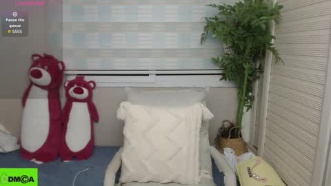 simonastephanie online show from September 28, 4:45 pm