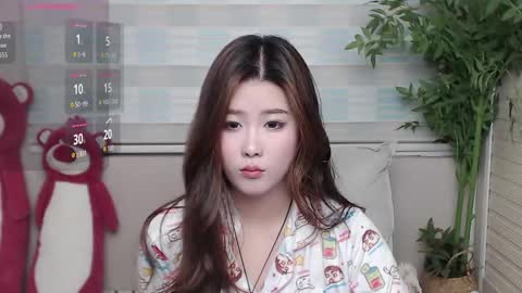 simonastephanie online show from October 16, 3:46 pm