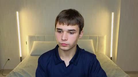 Alex online show from June 19, 4:33 pm