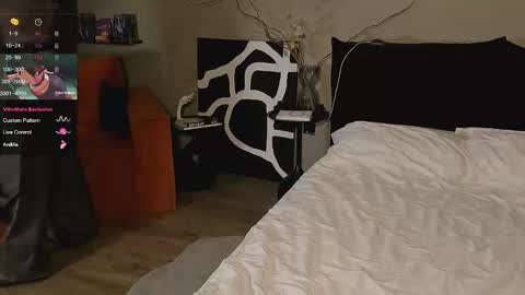 Simon online show from December 23, 8:01 am