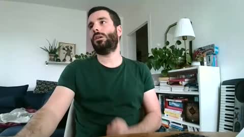 Snapshot of simonxtem chatting on March 9, 12:53 pm Simonxtem online show from March 9, 12:53 pm