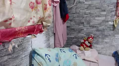 Ela online show from November 13, 12:15 pm