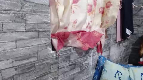 Snapshot of simplehotela chatting on January 8, 1:41 am Ela online show from January 8, 1:41 am