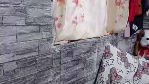 Snapshot of simplehotela chatting on January 15, 1:43 am Ela online show from January 15, 1:43 am