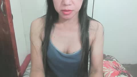 marisweet online show from June 10, 1:54 pm