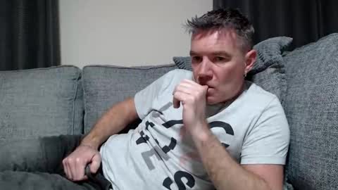 Snapshot of simplelife0 chatting on November 17, 6:46 pm Ricky online show from November 17, 6:46 pm