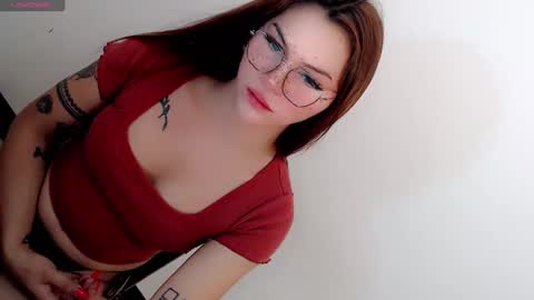 Snapshot of simplepinayx chatting on December 16, 2:16 pm call me nath online show from December 16, 2:16 pm