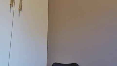 Snapshot of simply_sassy chatting on March 10, 7:21 am Saskia online show from March 10, 7:21 am