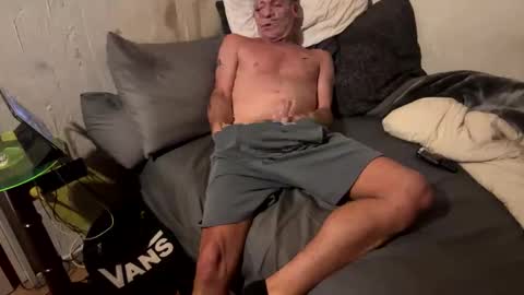 simsimeon online show from April 26, 3:32 pm