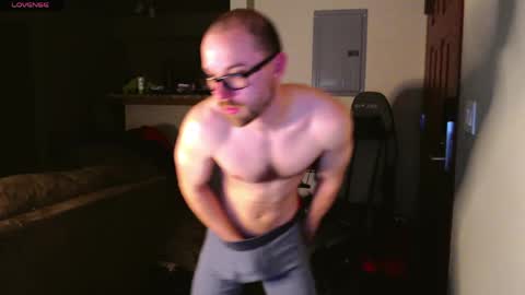 Snapshot of sin_lord chatting on March 24, 3:33 am Husky Dad online show from March 24, 3:33 am