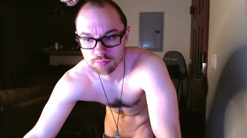 Snapshot of sin_lord chatting on April 4, 4:44 am Husky Dad online show from April 4, 4:44 am