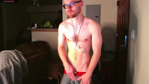 Snapshot of sin_lord chatting on April 11, 12:04 am Husky Dad online show from April 11, 12:04 am