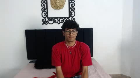   online show from April 14, 4:24 pm