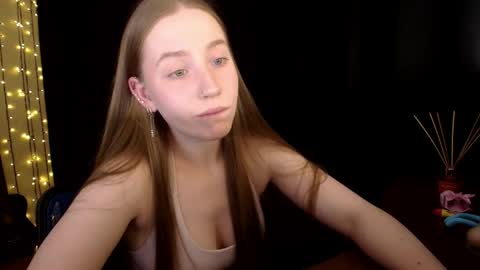 Sindi online show from June 7, 3:49 pm