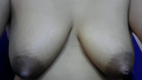 Snapshot of sinful_slut88 chatting on June 2, 12:34 am sinful_slut88 online show from June 2, 12:34 am