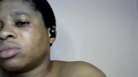 Snapshot of sinful_slut88 chatting on June 8, 7:36 pm sinful_slut88 online show from June 8, 7:36 pm