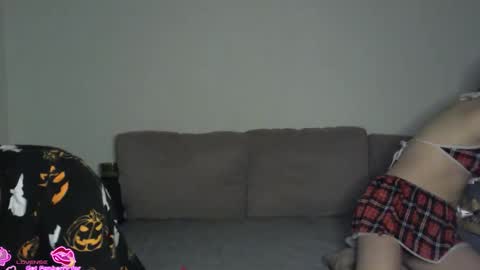 Snapshot of sinfulldesires chatting on November 16, 8:03 pm Two4Fun online show from November 16, 8:03 pm