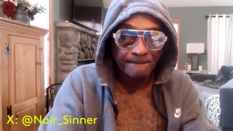 My Name Is..............................John online show from October 27, 7:40 pm