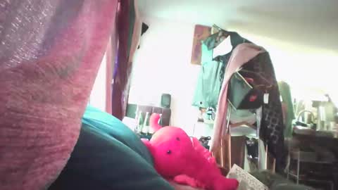 Siofra online show from February 13, 3:56 pm