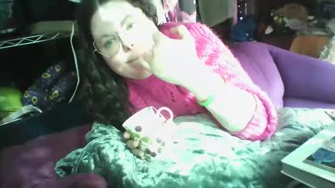 Siofra online show from March 8, 4:06 pm