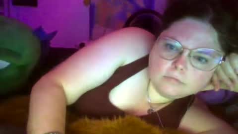 Siofra online show from July 1, 2:57 am
