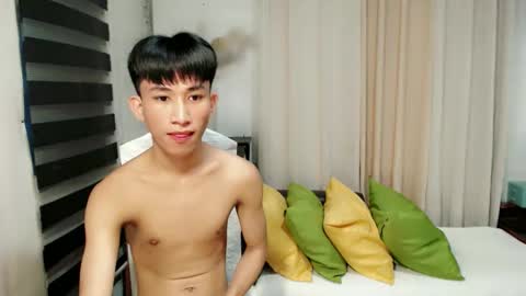 siomairiceee online show from November 9, 7:28 am