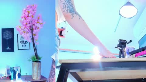 Siouxsie online show from September 21, 10:50 am