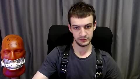 Sir Damien online show from October 3, 8:39 pm