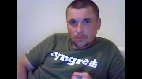 Snapshot of siren666777 chatting on May 6, 9:53 pm siren666777 online show from May 6, 9:53 pm